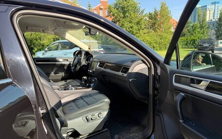 Volkswagen Touareg III, 2017 год, 3 200 000 рублей, 11 фотография