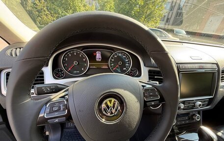 Volkswagen Touareg III, 2017 год, 3 200 000 рублей, 8 фотография