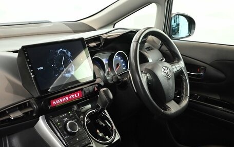 Toyota Wish II, 2012 год, 1 680 000 рублей, 13 фотография