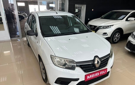 Renault Logan II, 2018 год, 530 000 рублей, 1 фотография
