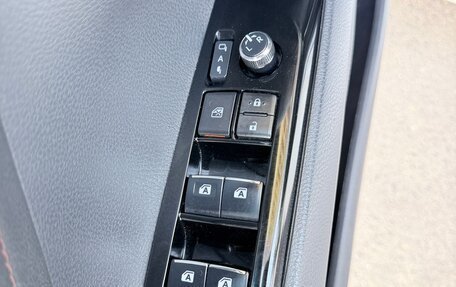 Toyota Camry, 2018 год, 2 580 000 рублей, 7 фотография