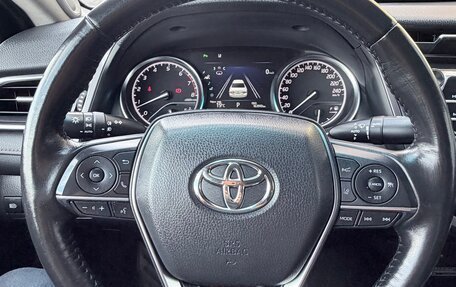 Toyota Camry, 2018 год, 2 580 000 рублей, 12 фотография