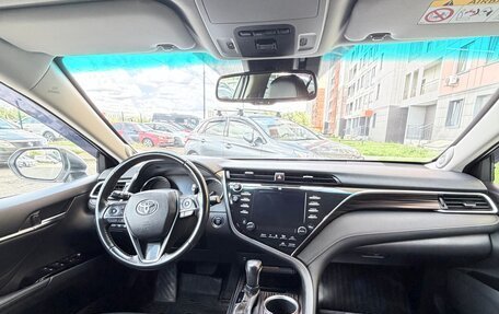 Toyota Camry, 2018 год, 2 580 000 рублей, 17 фотография