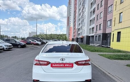 Toyota Camry, 2018 год, 2 580 000 рублей, 5 фотография