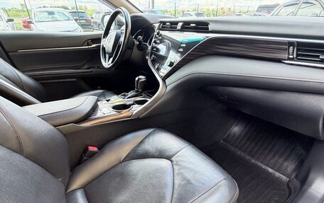 Toyota Camry, 2018 год, 2 580 000 рублей, 22 фотография