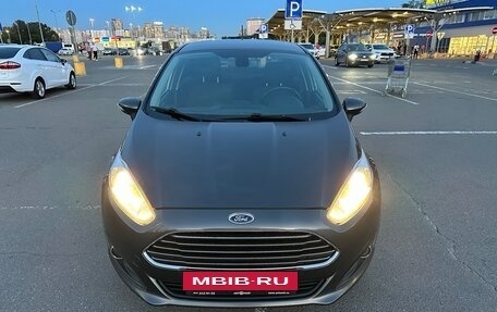 Ford Fiesta, 2018 год, 900 000 рублей, 13 фотография