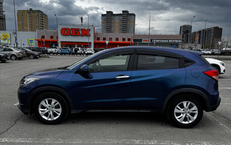 Honda Vezel, 2017 год, 1 650 000 рублей, 4 фотография