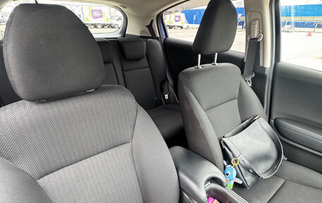 Honda Vezel, 2017 год, 1 650 000 рублей, 14 фотография