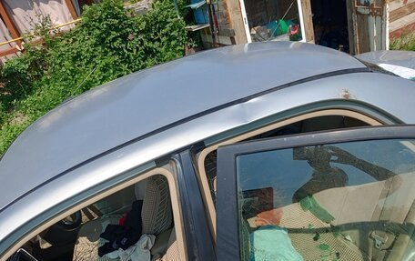 Mazda Familia, 2001 год, 200 000 рублей, 4 фотография