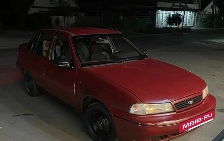 Daewoo Nexia I рестайлинг, 1998 год, 170 000 рублей, 3 фотография