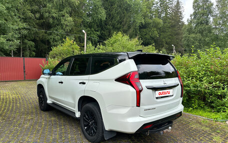 Mitsubishi Montero Sport, 2022 год, 3 850 000 рублей, 9 фотография