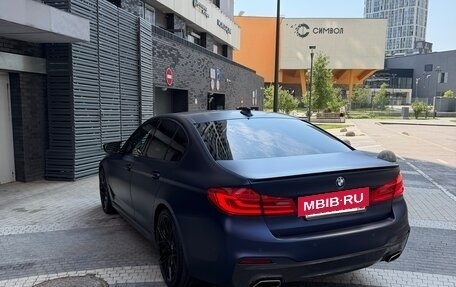 BMW 5 серия, 2019 год, 3 990 000 рублей, 7 фотография