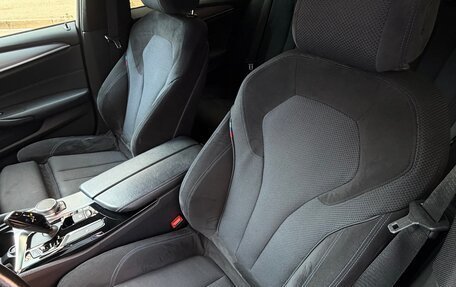 BMW 5 серия, 2019 год, 3 990 000 рублей, 19 фотография