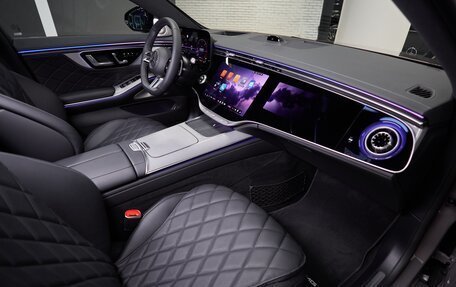Mercedes-Benz S-Класс, 2026 год, 32 900 000 рублей, 22 фотография
