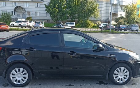 KIA Rio III рестайлинг, 2014 год, 695 000 рублей, 2 фотография