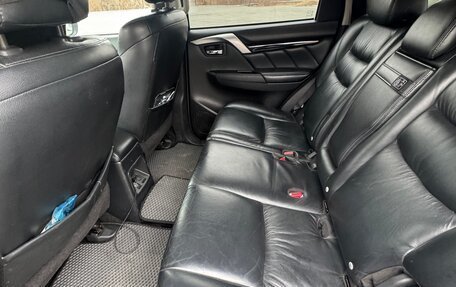 Mitsubishi Pajero Sport III рестайлинг, 2019 год, 2 250 000 рублей, 10 фотография