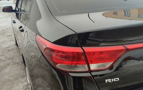KIA Rio IV, 2017 год, 1 100 000 рублей, 10 фотография