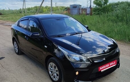 KIA Rio IV, 2017 год, 1 100 000 рублей, 22 фотография
