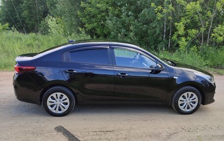 KIA Rio IV, 2017 год, 1 100 000 рублей, 32 фотография