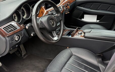 Mercedes-Benz CLS, 2015 год, 2 400 000 рублей, 7 фотография