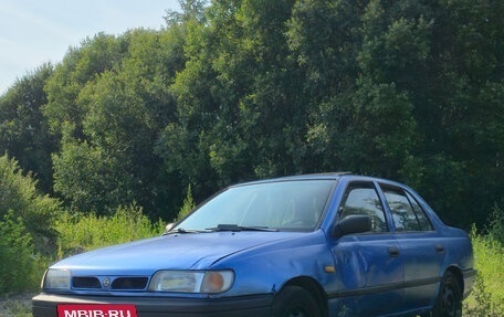 Nissan Sunny N14, 1995 год, 160 000 рублей, 2 фотография