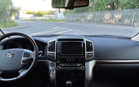 Toyota Land Cruiser 200, 2014 год, 9 500 000 рублей, 10 фотография