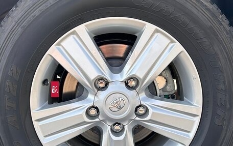 Toyota Land Cruiser 200, 2014 год, 9 500 000 рублей, 12 фотография
