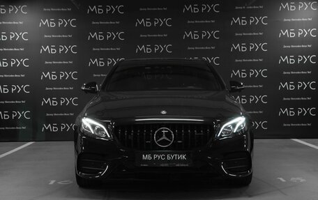 Mercedes-Benz E-Класс, 2020 год, 4 350 000 рублей, 2 фотография