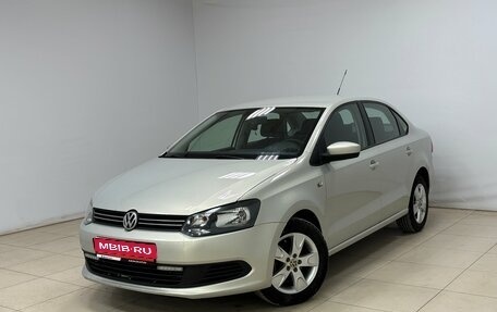 Volkswagen Polo VI (EU Market), 2012 год, 700 000 рублей, 1 фотография