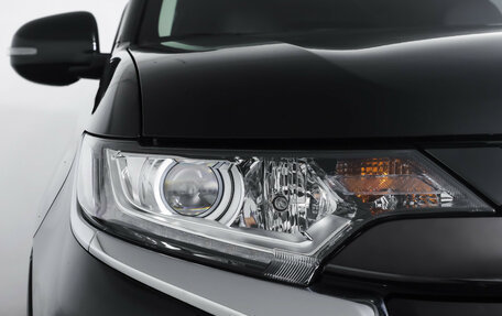 Mitsubishi Outlander III рестайлинг 3, 2022 год, 2 878 000 рублей, 22 фотография