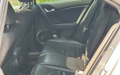 Honda Accord VIII рестайлинг, 2011 год, 930 000 рублей, 12 фотография