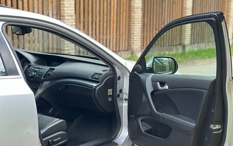 Honda Accord VIII рестайлинг, 2011 год, 930 000 рублей, 10 фотография