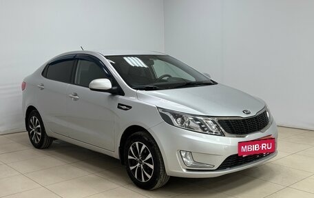 KIA Rio III рестайлинг, 2014 год, 830 000 рублей, 3 фотография