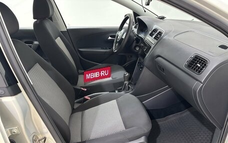 Volkswagen Polo VI (EU Market), 2012 год, 700 000 рублей, 16 фотография