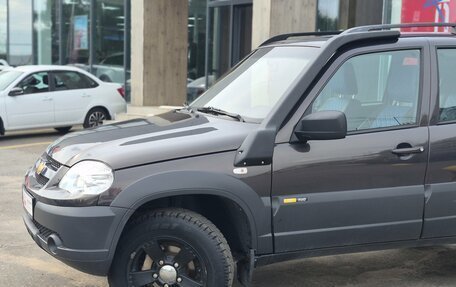 Chevrolet Niva I рестайлинг, 2016 год, 769 000 рублей, 2 фотография