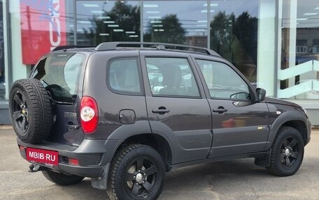 Chevrolet Niva I рестайлинг, 2016 год, 769 000 рублей, 6 фотография