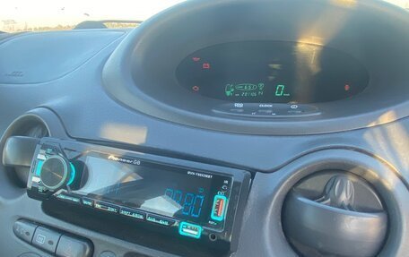 Toyota Vitz, 2001 год, 410 000 рублей, 6 фотография