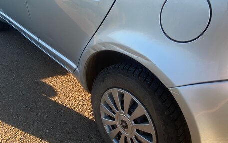 Toyota Vitz, 2001 год, 410 000 рублей, 9 фотография