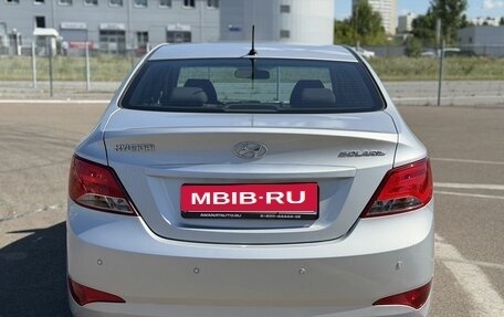 Hyundai Solaris II рестайлинг, 2015 год, 1 030 000 рублей, 5 фотография