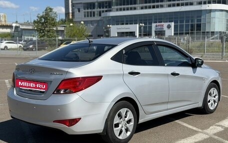 Hyundai Solaris II рестайлинг, 2015 год, 1 030 000 рублей, 6 фотография