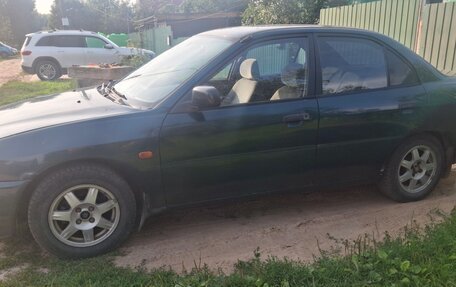Mitsubishi Lancer VII, 1996 год, 200 000 рублей, 3 фотография