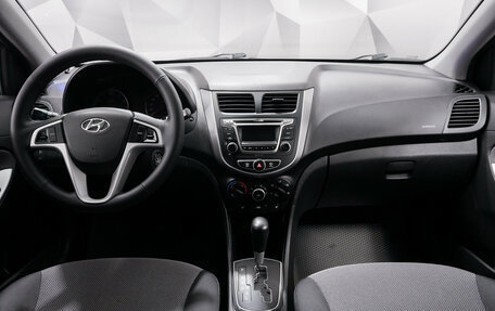 Hyundai Solaris II рестайлинг, 2013 год, 799 000 рублей, 7 фотография