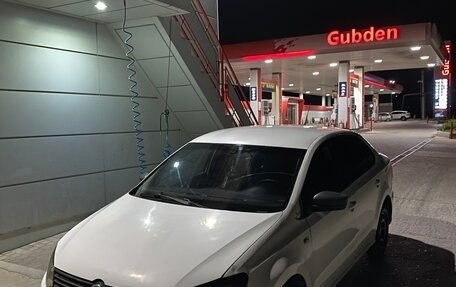 Volkswagen Polo VI (EU Market), 2014 год, 330 000 рублей, 2 фотография