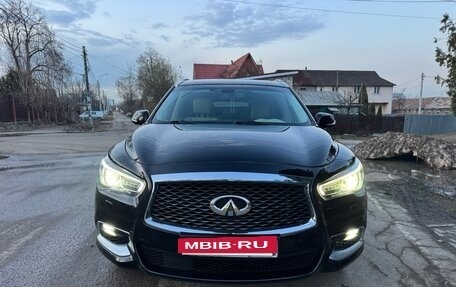 Infiniti QX60 I рестайлинг, 2018 год, 2 350 000 рублей, 3 фотография