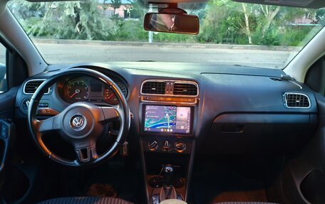 Volkswagen Polo VI (EU Market), 2011 год, 760 000 рублей, 11 фотография