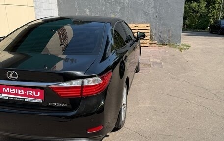 Lexus ES VII, 2013 год, 2 100 000 рублей, 12 фотография