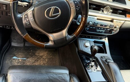 Lexus ES VII, 2013 год, 2 100 000 рублей, 25 фотография