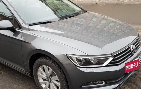 Volkswagen Passat B8 рестайлинг, 2016 год, 1 790 000 рублей, 3 фотография