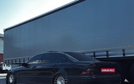 Mercedes-Benz S-Класс, 2005 год, 1 100 000 рублей, 3 фотография