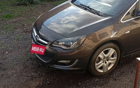 Opel Astra J, 2012 год, 830 000 рублей, 2 фотография